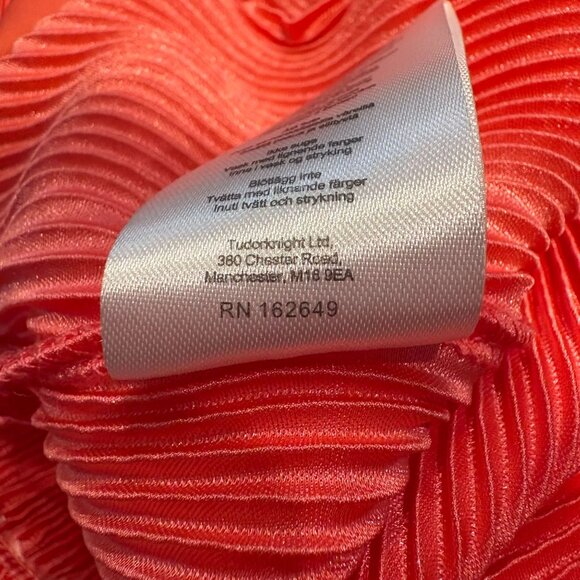 The Frolic Sleeveless Plisse Jumpsuit Size 2X  Coral - EUC! - Picture 5 of 6